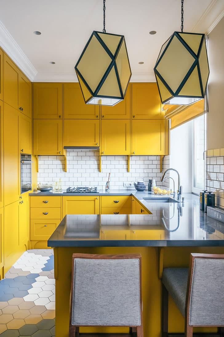Желтая кухня 6 кв.м 5