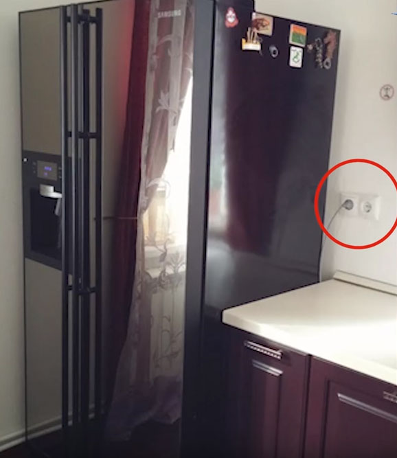 подключение холодильника от розетки на высоте рабочей зоны