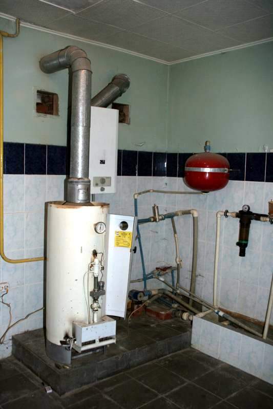 Перенос газового котла в частном доме: можно ли переносить и как это лучше сделать