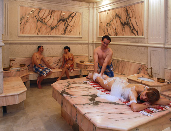 Принятия бани в хаммаме